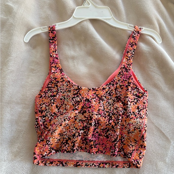 Workout top - Picture 3 of 3